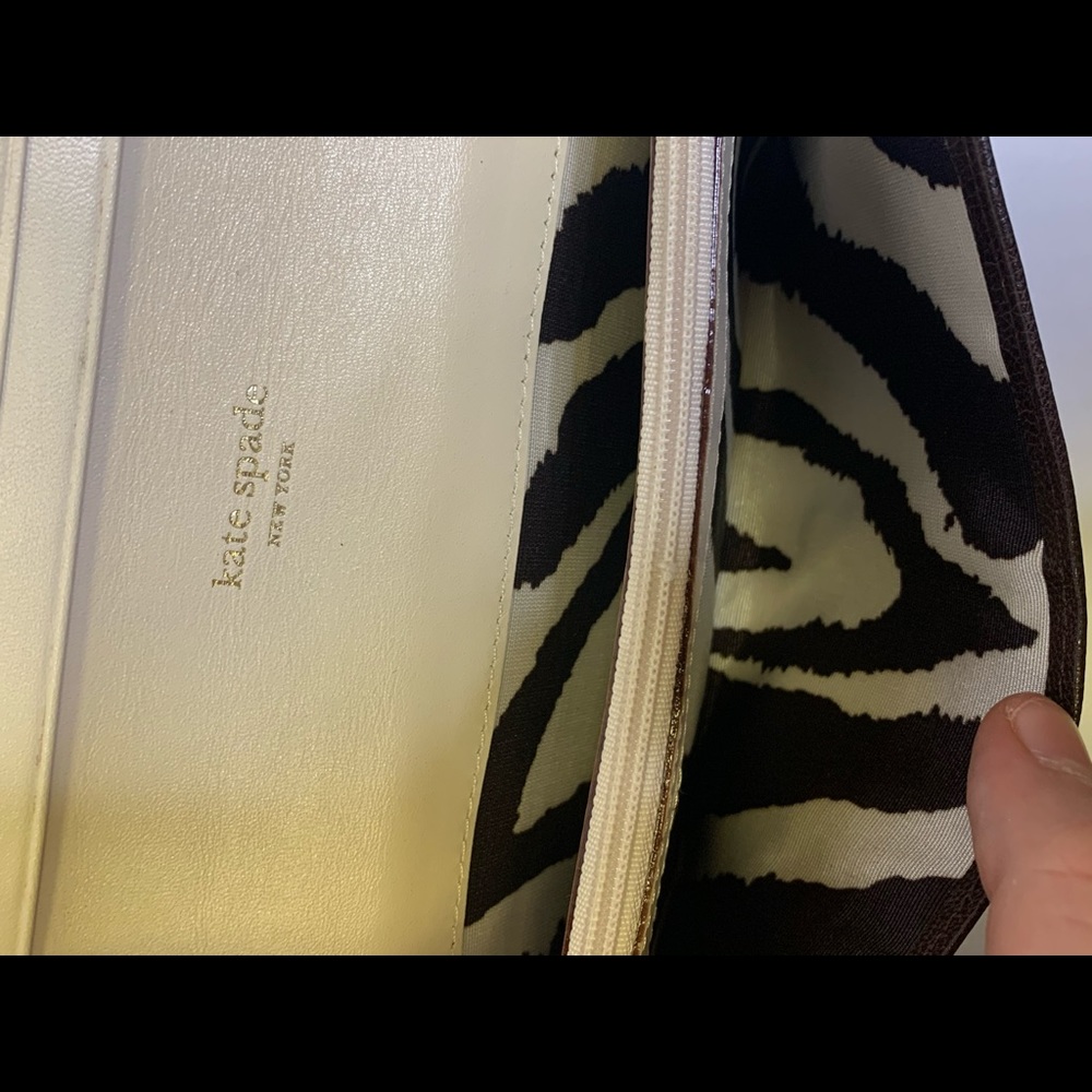 Kate Spade Wallet - Picture 5 of 5